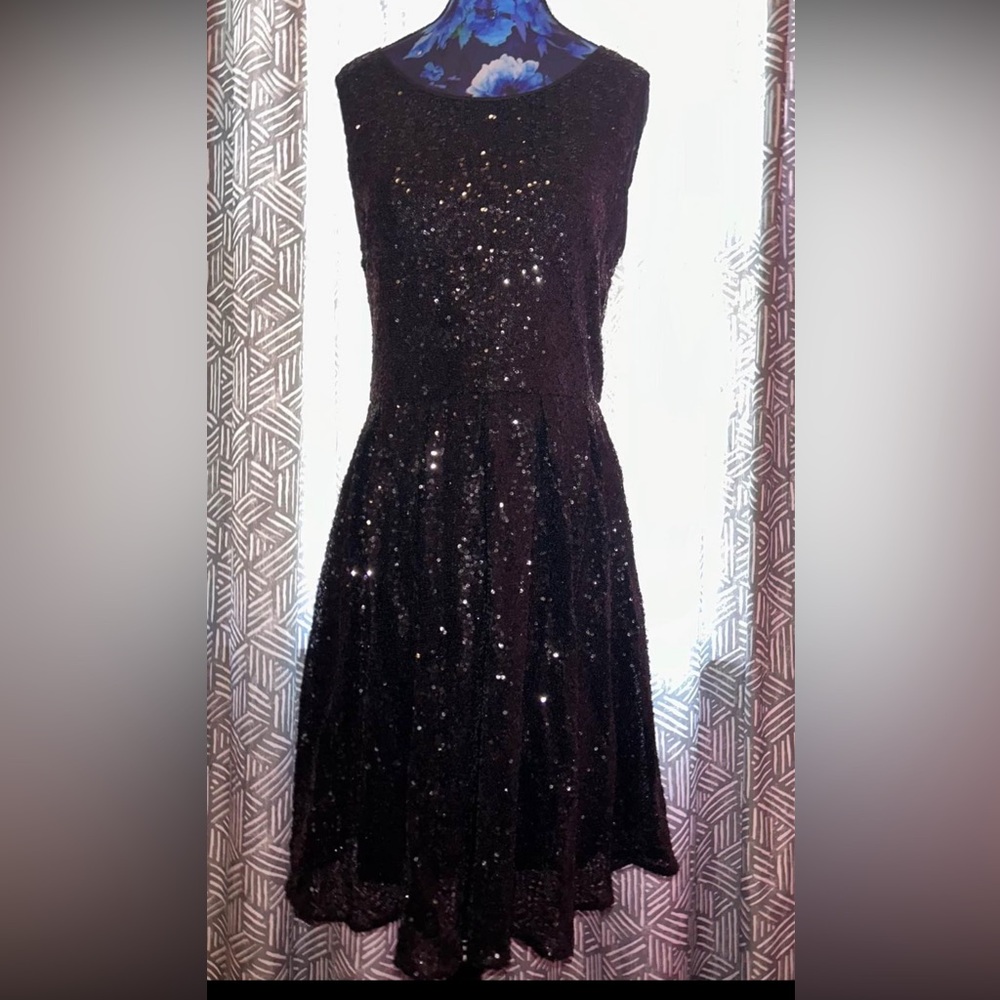 Black sequin dress size medium